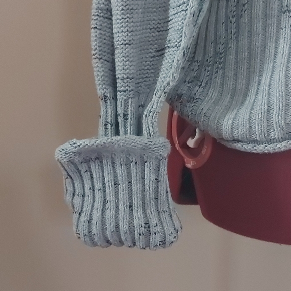 Roxy Sweater - Picture 3 of 3